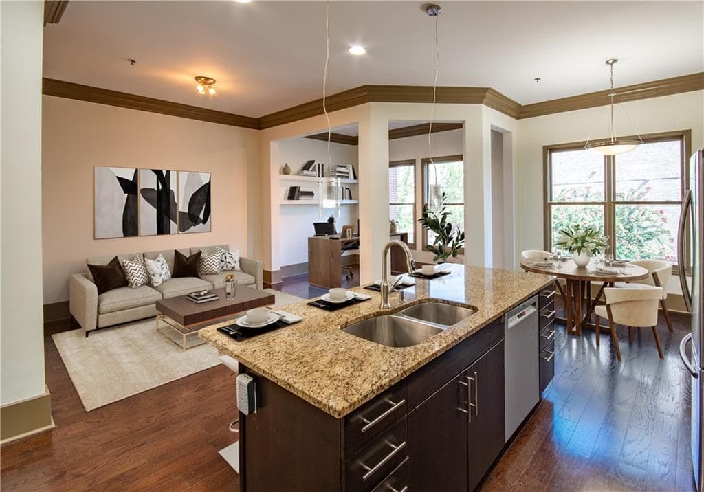 4 bedroom, 4 bathroom, 2,540 sq ft townhouse sold at 745 Fountainhead Lane 127, Atlanta, GA 30324