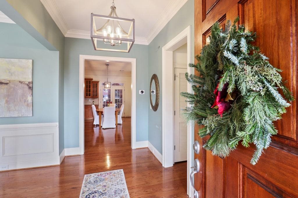4 bedroom, 5 bathroom, 3,574 sq ft single family residence sold at 1008 Bluffhaven Way, Brookhaven, GA 30319