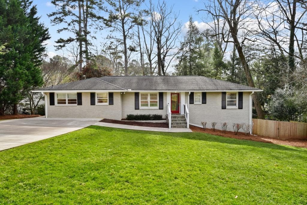 1376 Nalley Circle, Decatur, GA 30033 — most recent listing photo