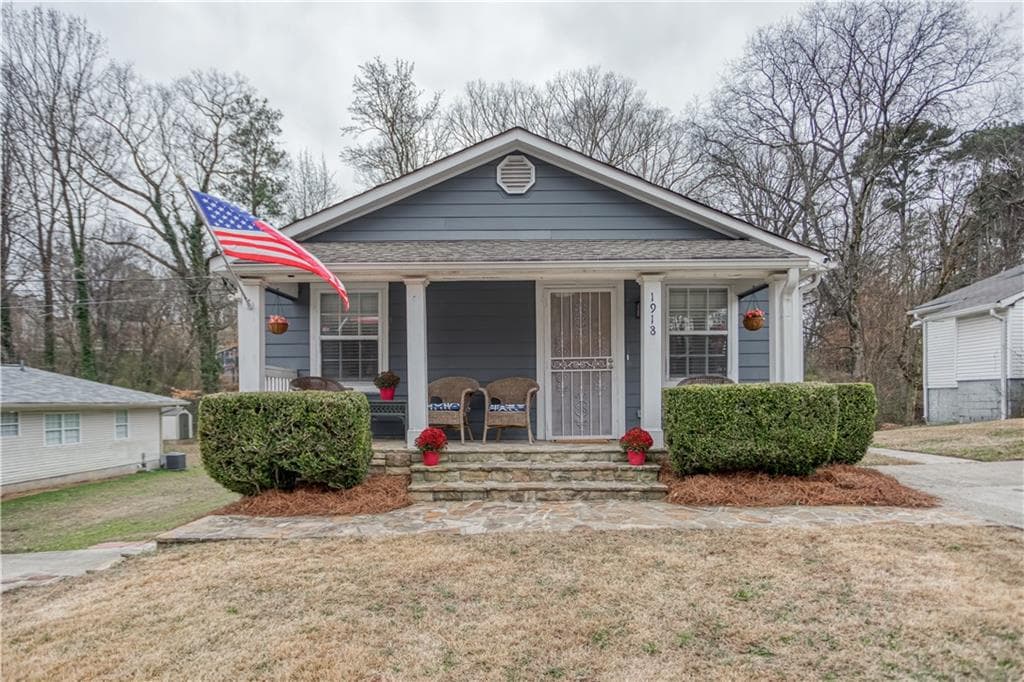 3 bedroom, 2 bathroom, 1,269 sq ft single family residence sold at 1918 Main Street, Atlanta, GA 30318