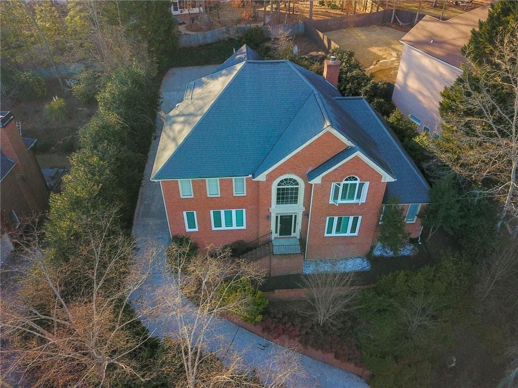 4 bedroom, 4 bathroom, 4,393 sq ft single family residence sold at 3195 Kingshouse Commons, Alpharetta, GA 30022