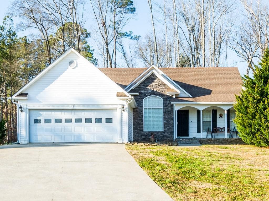 9 PLEASANT RUN Drive, Adairsville, GA 30103 — most recent listing photo