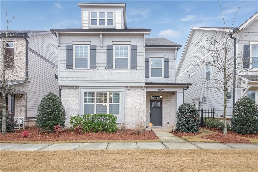 4 bedroom, 4 bathroom, 2,541 sq ft single family residence sold at 1720 Whitfield Parc Circle, Smyrna, GA 30080