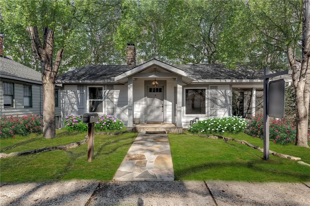 3 bedroom, 2 bathroom, 1,125 sq ft single family residence sold at 1306 Oak Grove Avenue, Atlanta, GA 30316