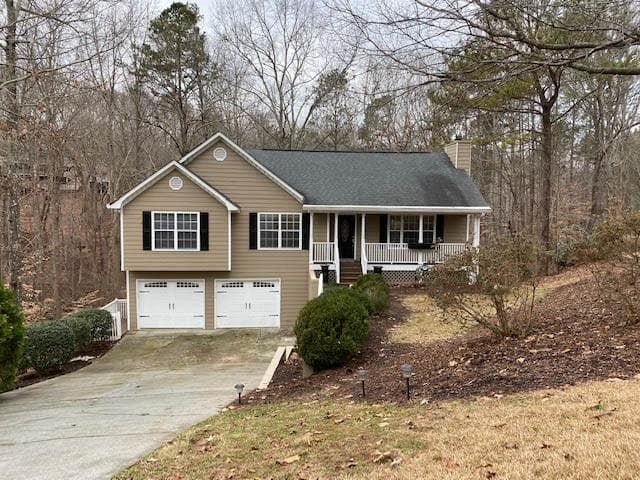 3 bedroom, 2 bathroom, 1,956 sq ft single family residence sold at 1505 Harbor Watch Court, Woodstock, GA 30189