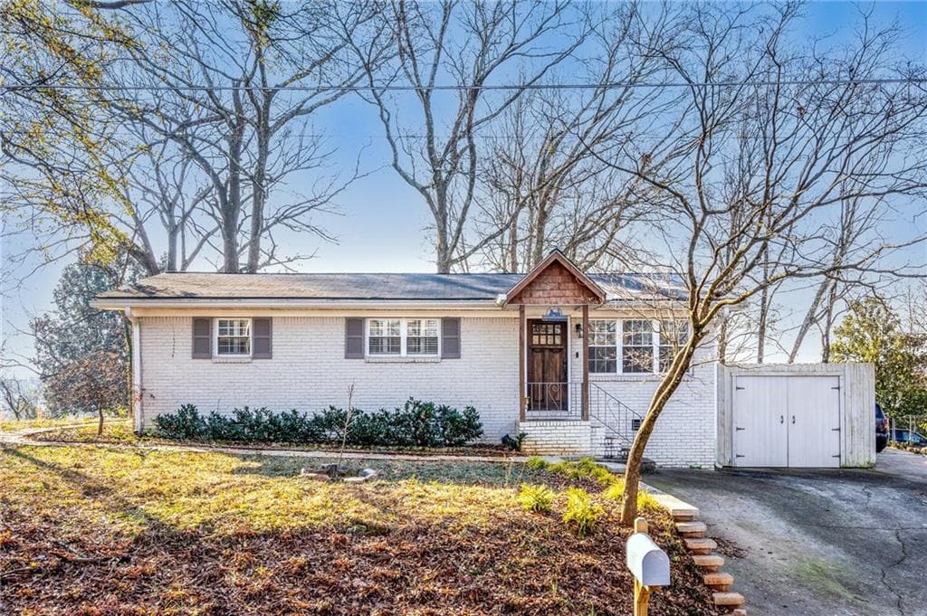 3 bedroom, 2 bathroom, 1,576 sq ft single family residence sold at 1212 Baylor Street, Atlanta, GA 30318
