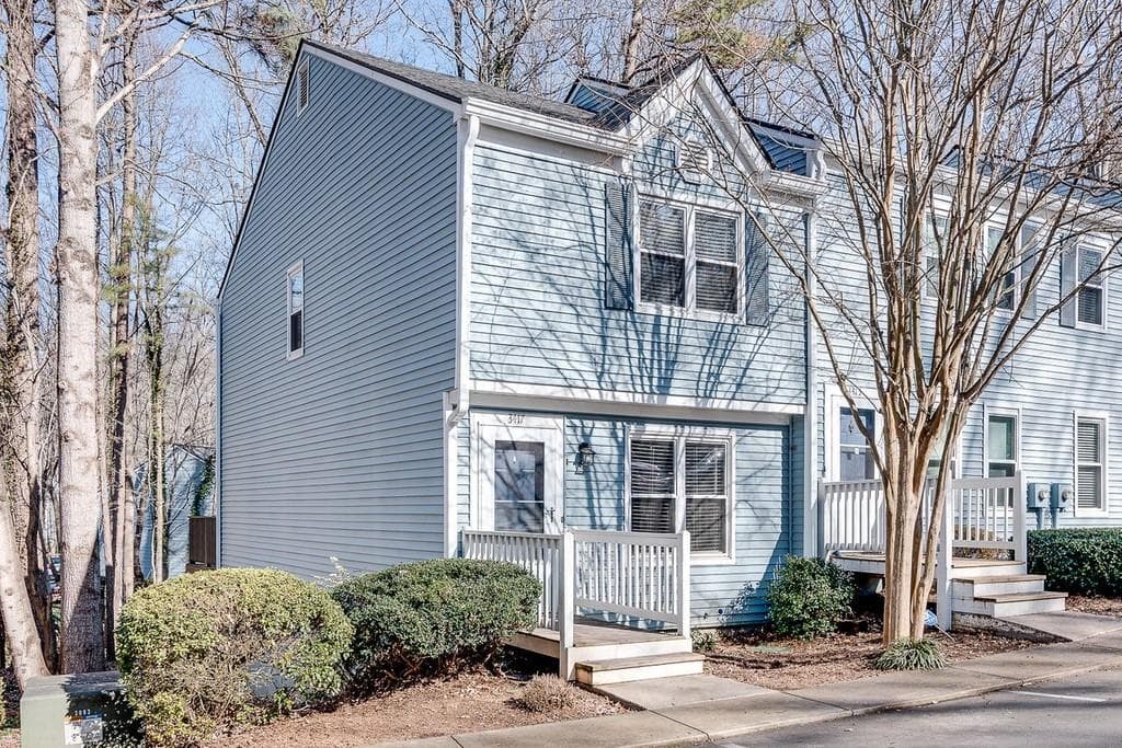 2 bedroom, 3 bathroom, 1,136 sq ft townhouse sold at 3417 September  Morn, Peachtree Corners, GA 30092