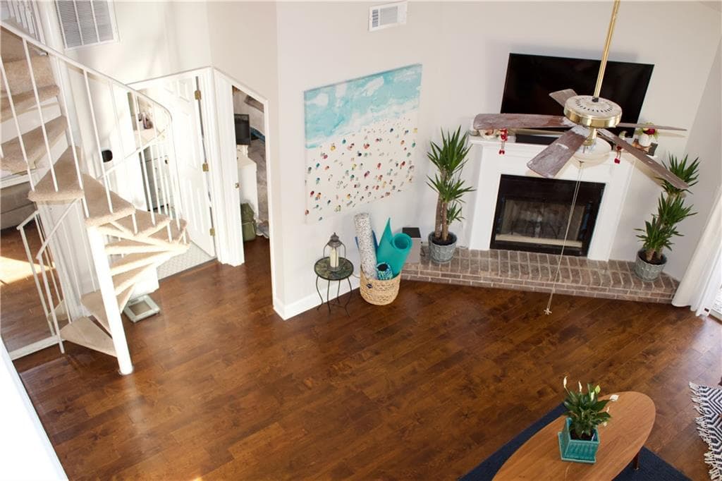 207 Bridge Lane, Smyrna, GA 30082 — most recent listing photo