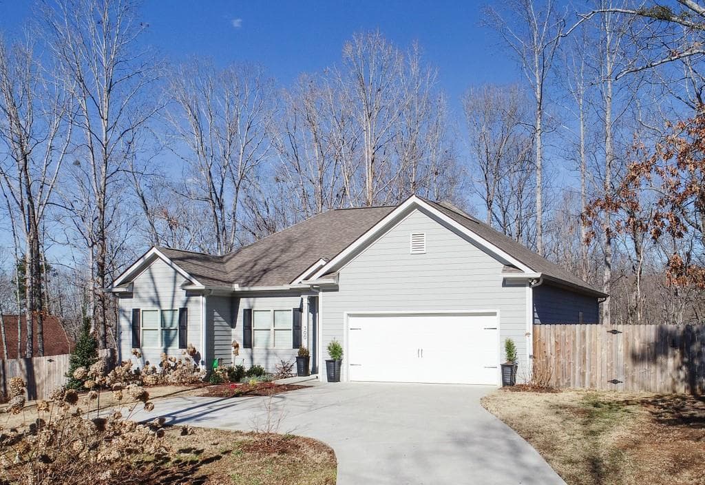 300 Elliots Lane, Dahlonega, GA 30533 — most recent listing photo