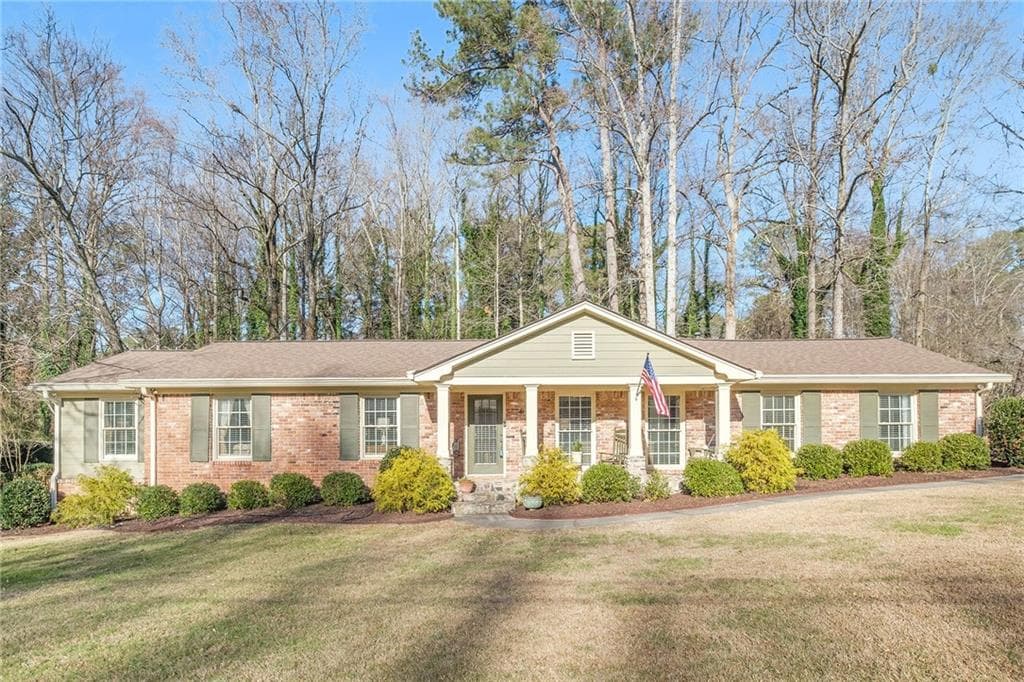 3 bedroom, 3 bathroom, 2,100 sq ft single family residence sold at 835 Flagler Circle, Smyrna, GA 30080