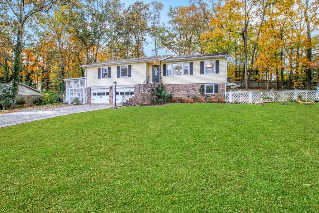 2942 Timberline Road, Marietta, GA 30062 — most recent listing photo
