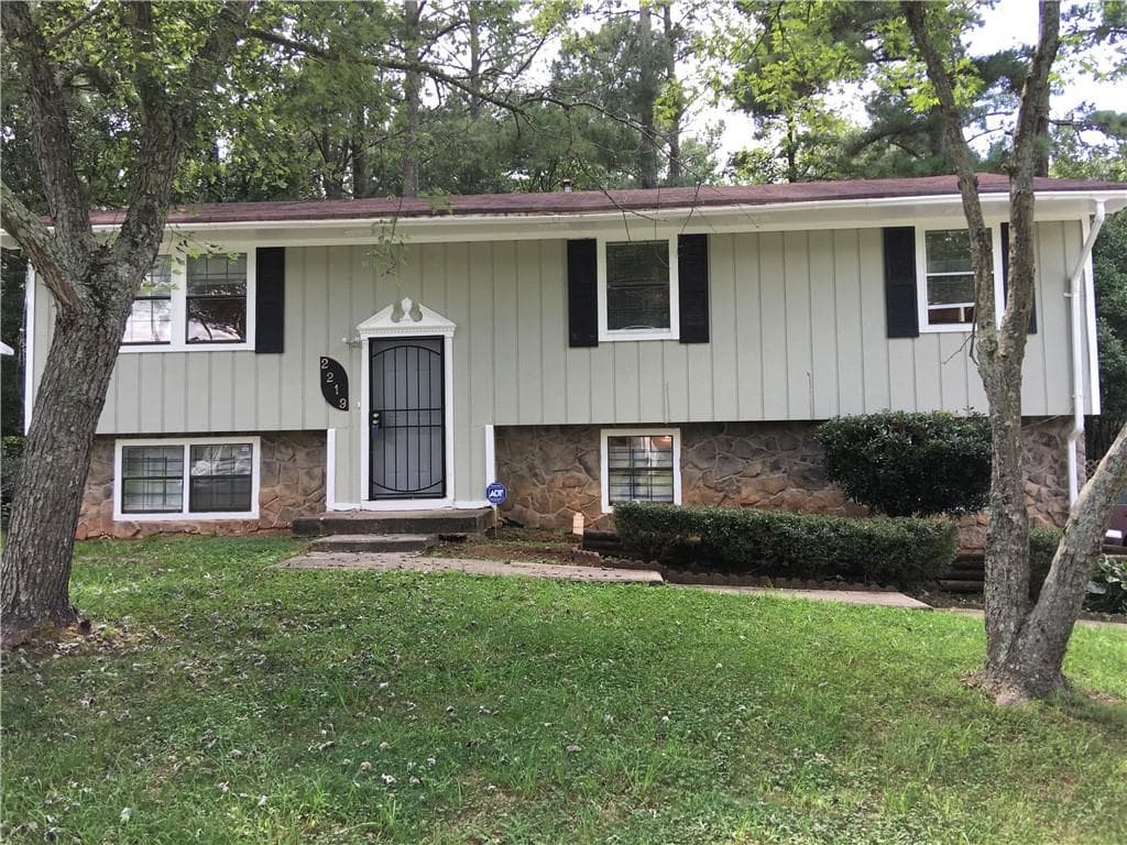 2219 Cherokee Valley Circle, Lithonia, GA 30058 — most recent listing photo