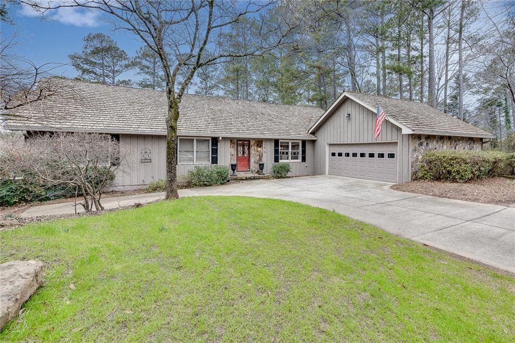 4 bedroom, 3 bathroom, 3,600 sq ft single family residence sold at 235 Back Tee Court, Roswell, GA 30076