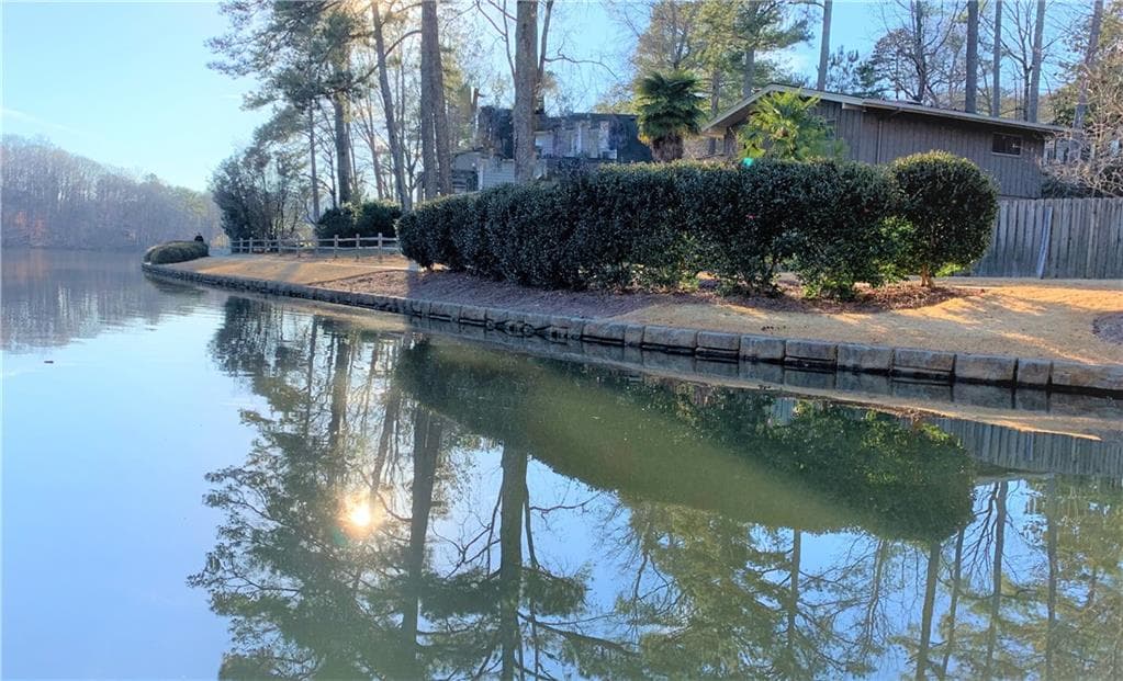 4 bedroom, 4 bathroom, 2,430 sq ft single family residence sold at 1225 Northshore Drive, Roswell, GA 30076