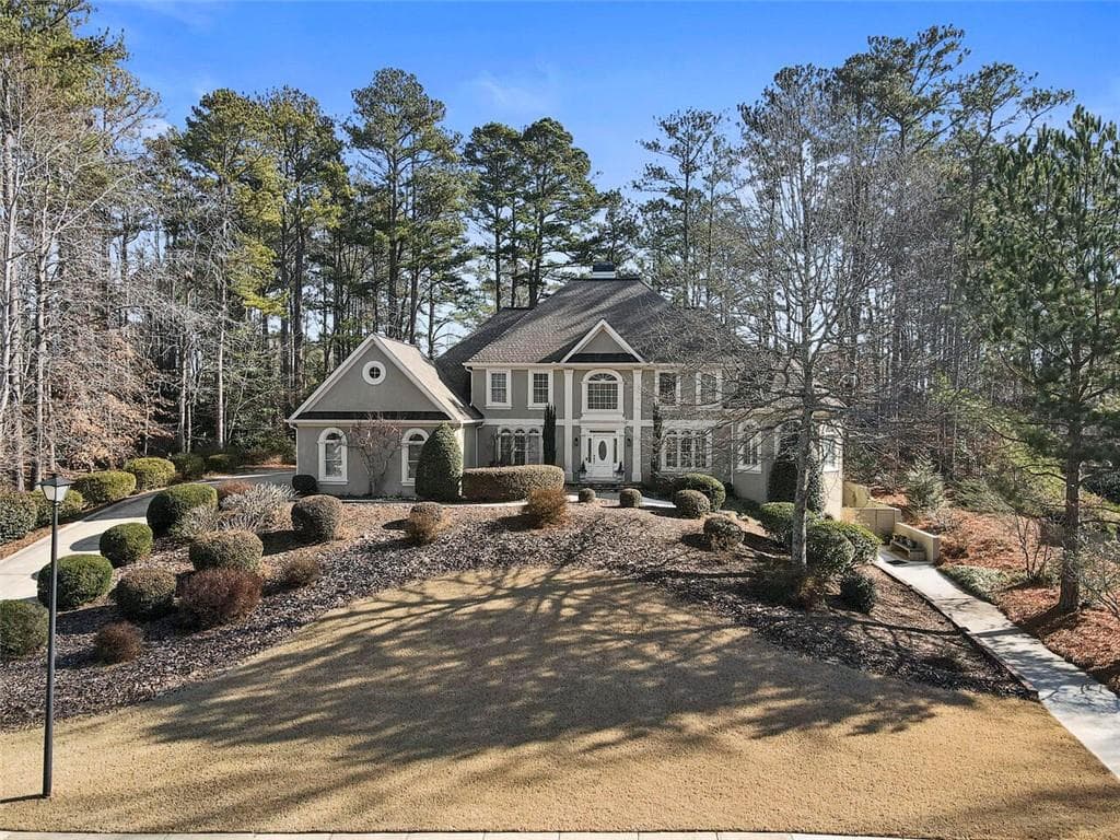 5 bedroom, 5 bathroom, 6,500 sq ft single family residence sold at 13775 Belleterre Drive, Alpharetta, GA 30004