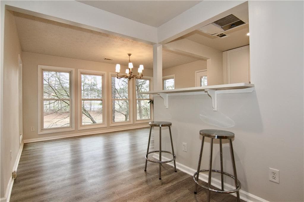 2204 Lake Pointe Circle, Roswell, GA 30075 — most recent listing photo