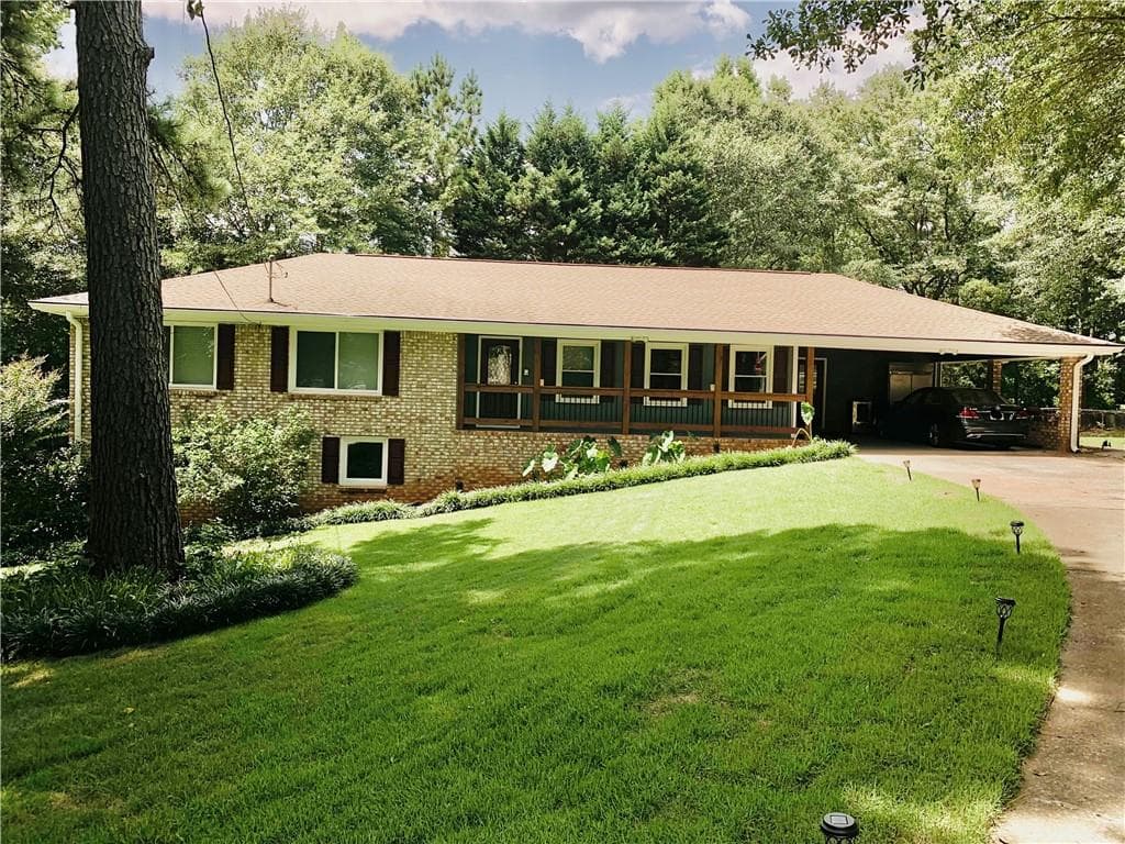 4 bedroom, 2 bathroom single family residence sold at 4629 Rodney Place, Austell, GA 30106