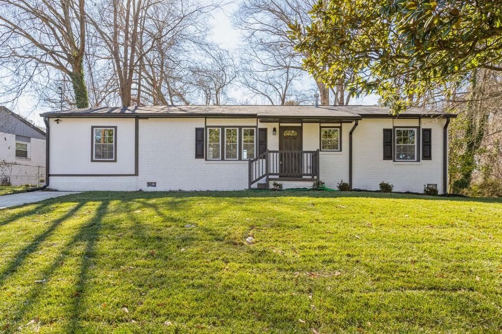 246 Argus Circle, Atlanta, GA 30331 — most recent listing photo