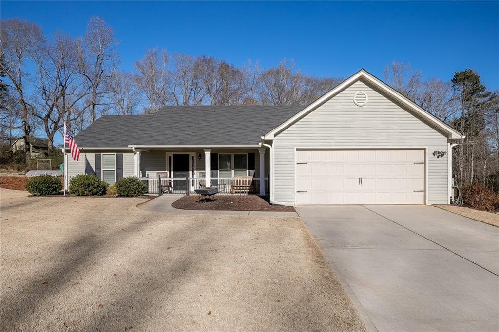 3 bedroom, 3 bathroom, 1,754 sq ft single family residence sold at 228 Falling Leaf Lane, Winder, GA 30680