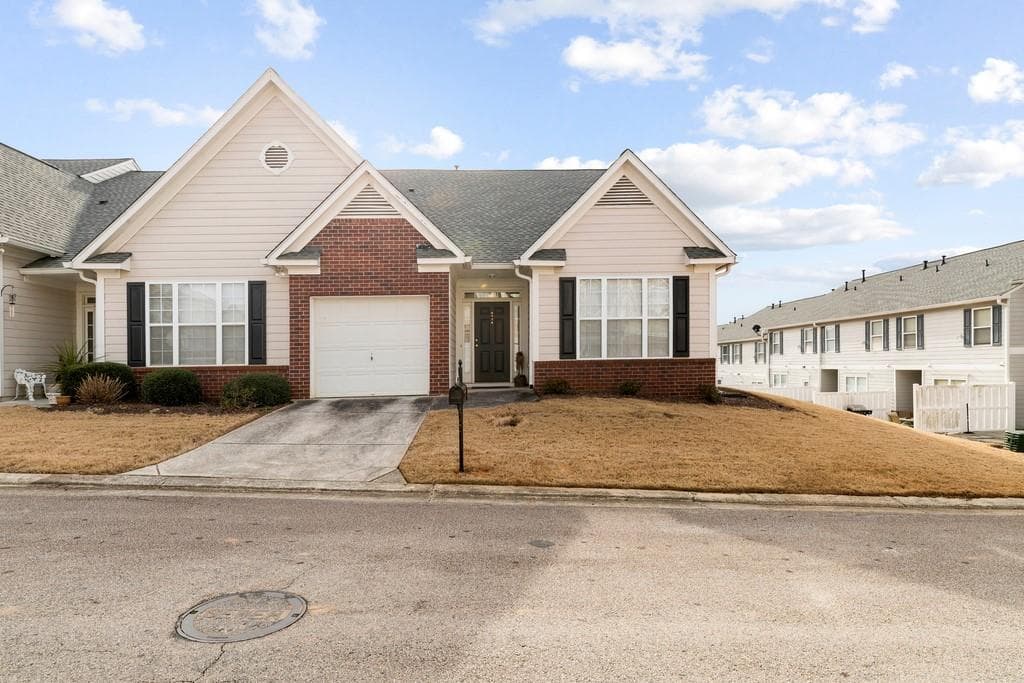 6314 Shoreview Circle, Flowery Branch, GA 30542 — most recent listing photo