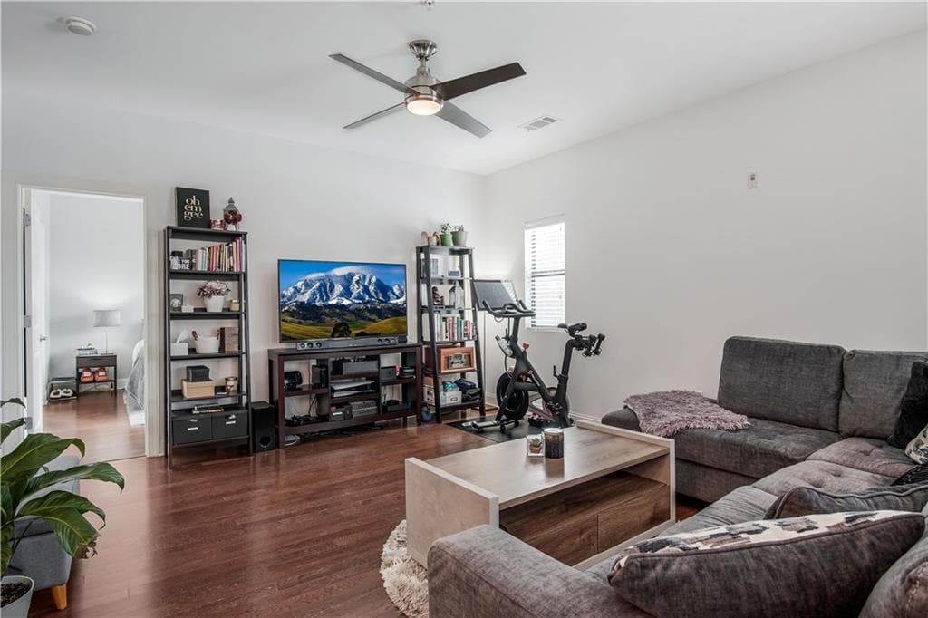 2 bedroom, 2 bathroom, 1,137 sq ft condominium sold at 2230 Cheshire Bridge Road 416, Atlanta, GA 30324