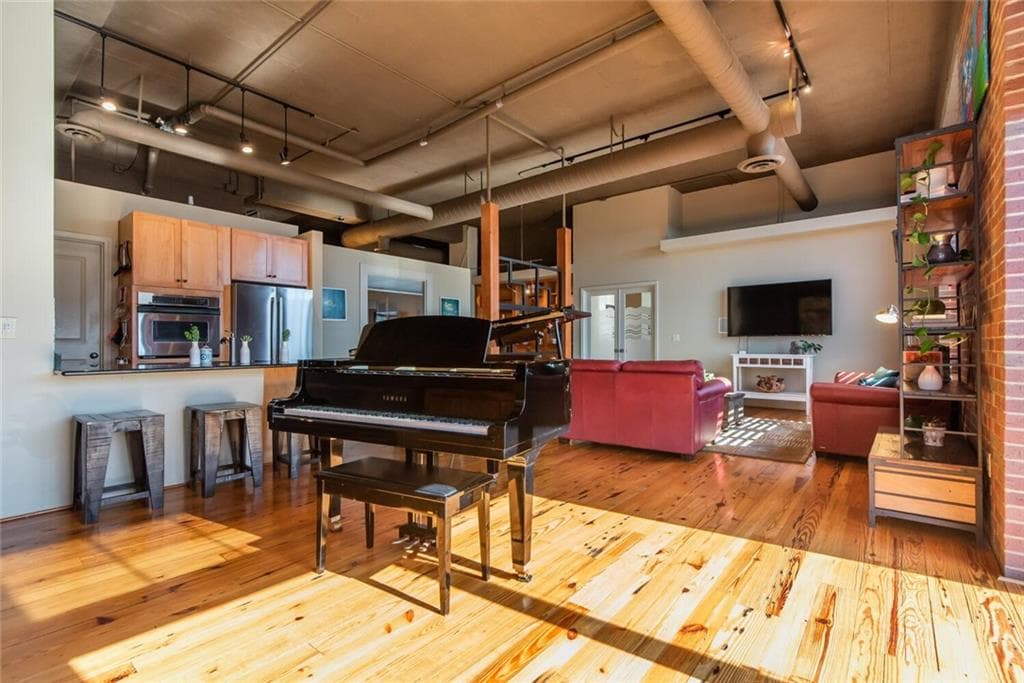 6105 Blue Stone Road 310, Sandy Springs, GA 30328 — most recent listing photo