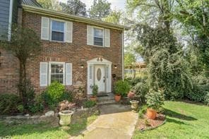 2 bedroom, 3 bathroom, 1,518 sq ft townhouse sold at 161 GLEN ACRES Court, Decatur, GA 30035