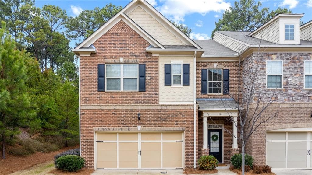4 bedroom, 4 bathroom, 2,352 sq ft townhouse sold at 114 Bradford Drive, Atlanta, GA 30328