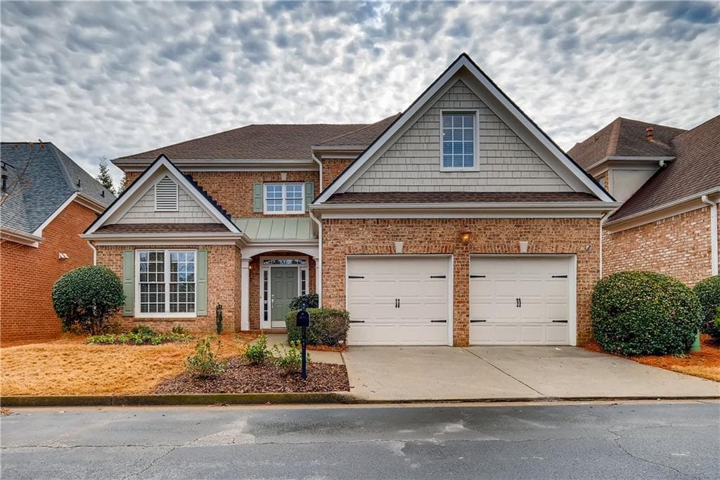 6355 Glen Oaks Lane, Sandy Springs, GA 30328 — most recent listing photo