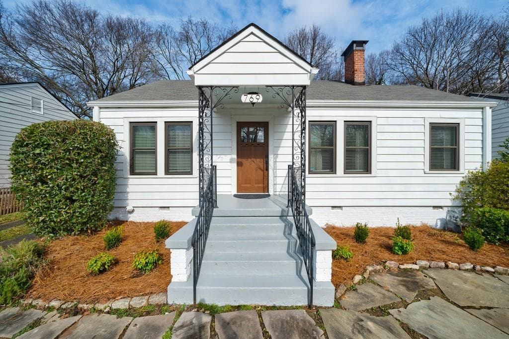 2 bedroom, 1 bathroom, 1,136 sq ft single family residence sold at 769 Berkeley Avenue, Atlanta, GA 30318