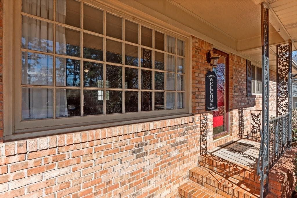670 Manor Ridge Drive, Mableton, GA 30126 — most recent listing photo