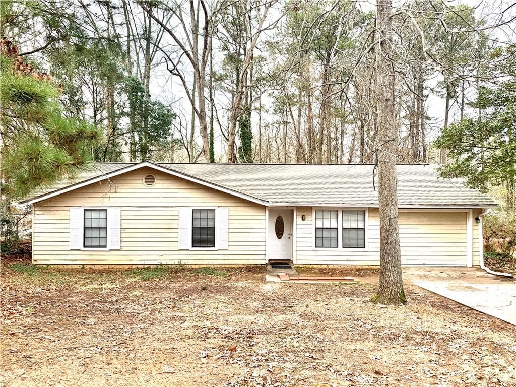 5257 Jay Way, Lilburn, GA 30047 — most recent listing photo
