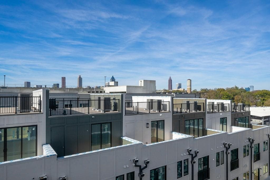 4 bedroom, 5 bathroom, 2,558 sq ft townhouse sold at 61 Krog Street 14, Atlanta, GA 30307