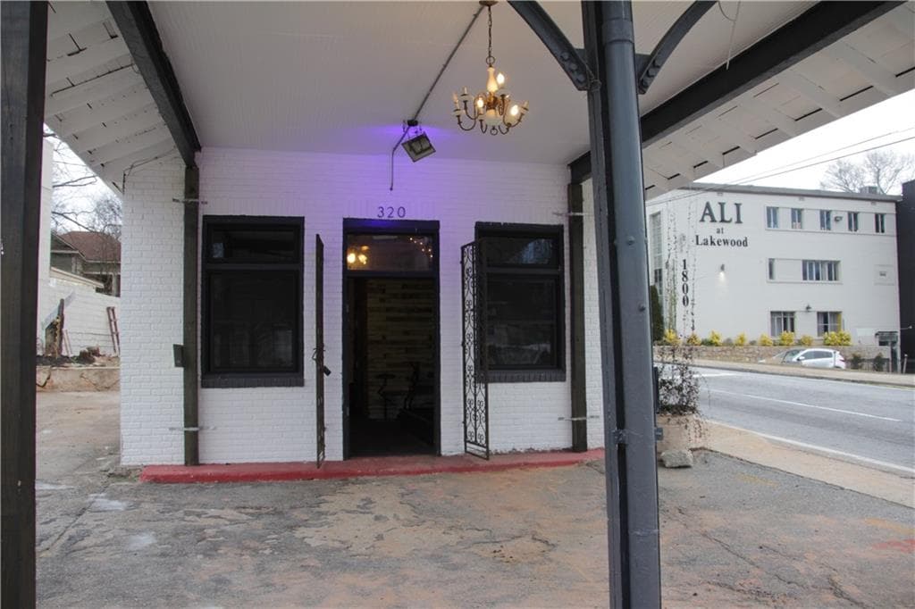 1 bathroom, 480 sq ft single family residence sold at 320 Sawtell Avenue, Atlanta, GA 30315