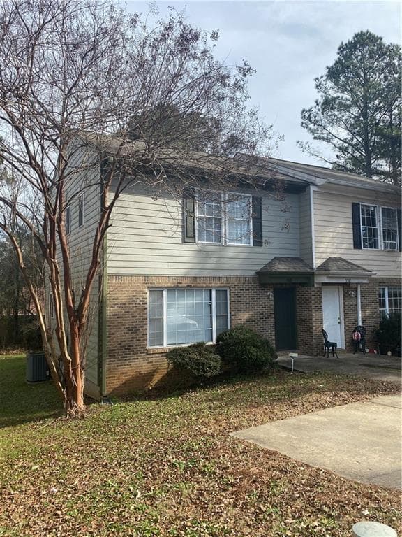 560 Manning Road, Marietta, GA 30064 — most recent listing photo