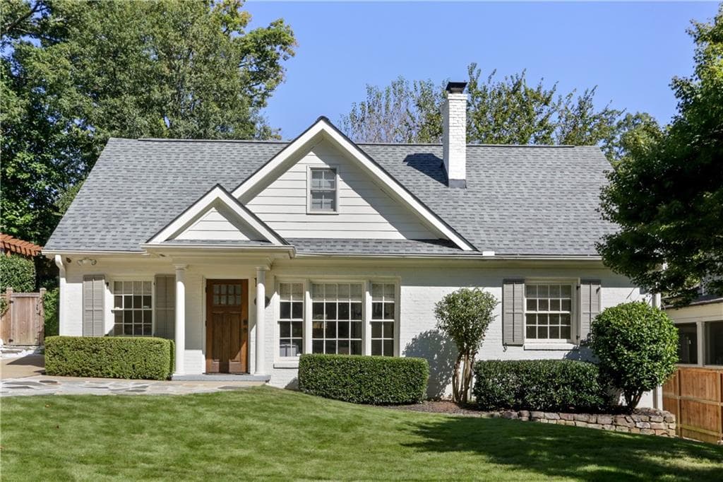 3 bedroom, 2 bathroom, 2,079 sq ft single family residence sold at 1134 Spring Valley Lane, Atlanta, GA 30306 — photo 1 of 1