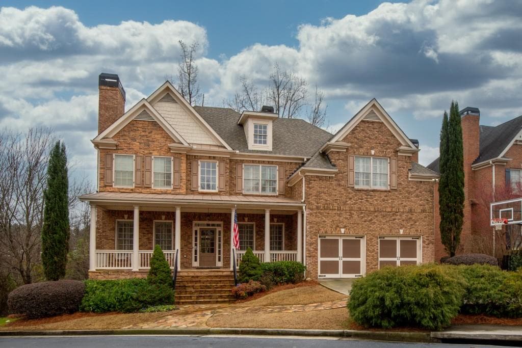 6 bedroom, 5 bathroom, 4,819 sq ft single family residence sold at 629 Darlington Commons Court, Atlanta, GA 30305