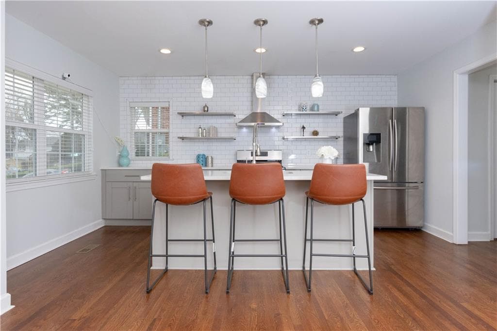 3 bedroom, 2 bathroom, 1,386 sq ft single family residence sold at 1554 Woodland Circle, Atlanta, GA 30316