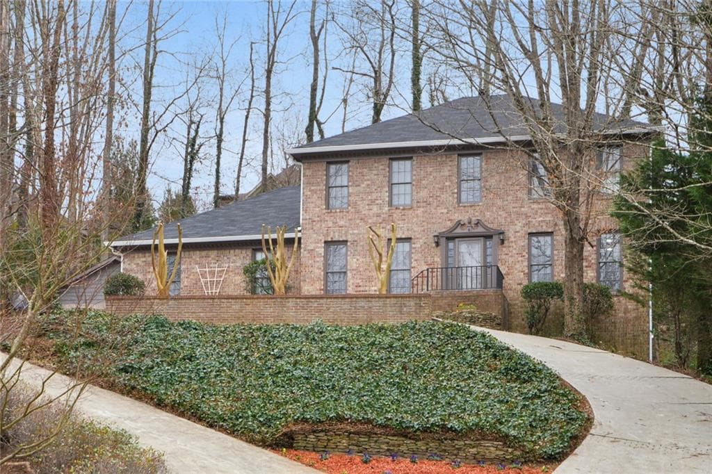 5434 Tally Green Drive, Marietta, GA 30068 — most recent listing photo