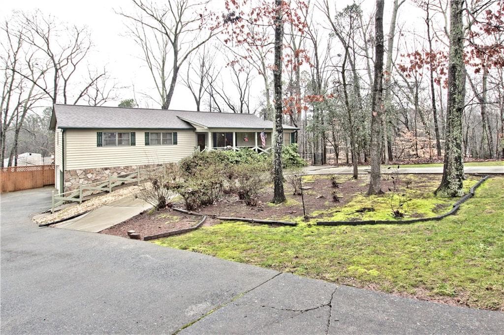 411 Magnolia Court, Woodstock, GA 30188 — most recent listing photo