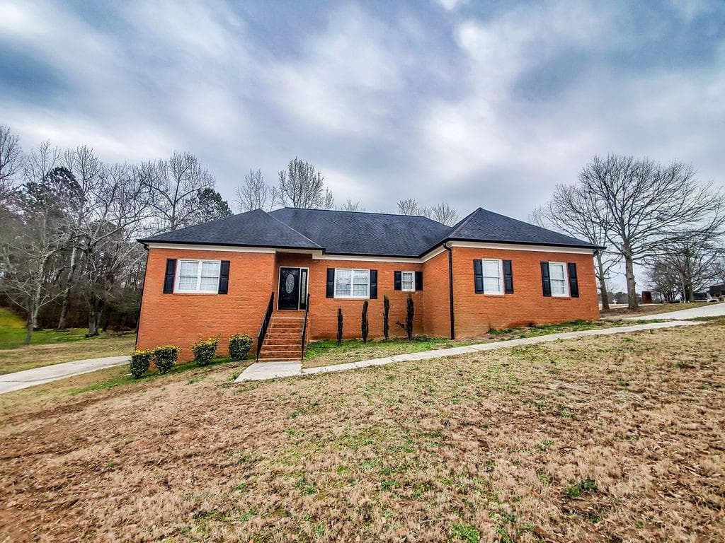 420 Greystone Lane, Douglasville, GA 30134 — most recent listing photo