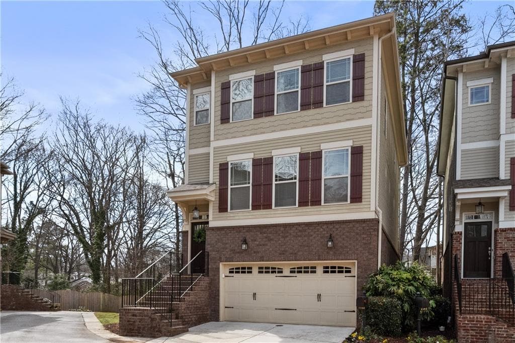 4 bedroom, 4 bathroom, 2,600 sq ft single family residence sold at 2096 Elvan Circle, Atlanta, GA 30317