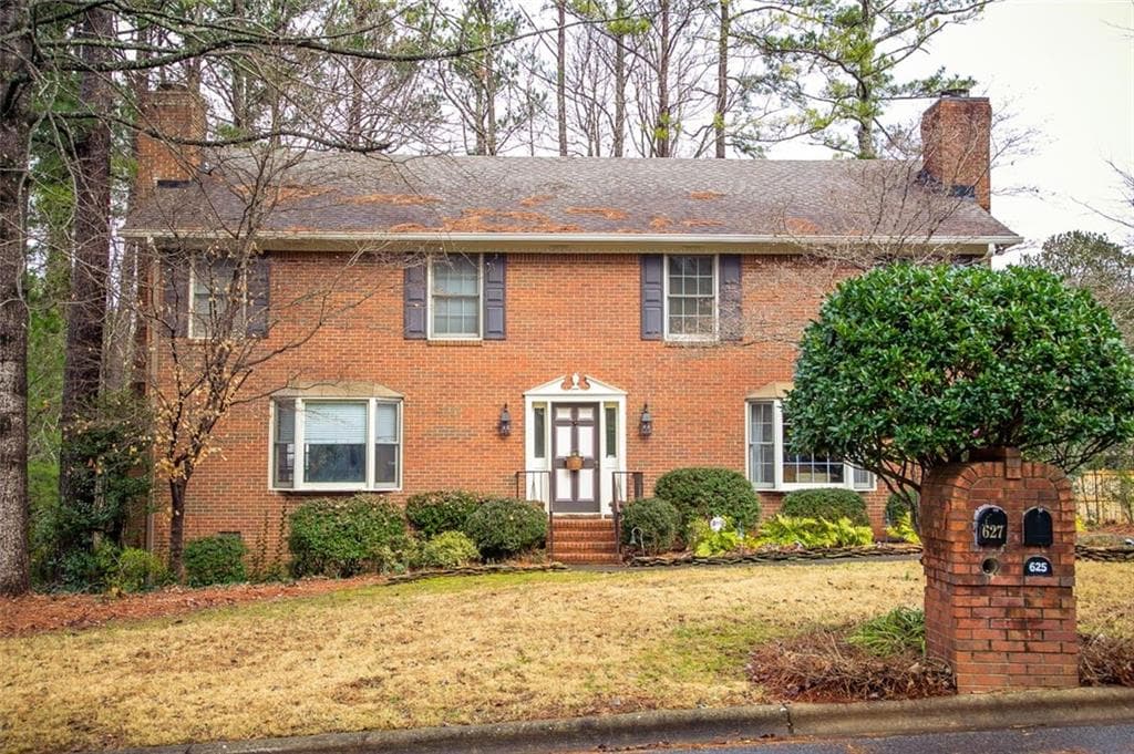 627 Corbin Lake Court, Sandy Springs, GA 30350 — most recent listing photo