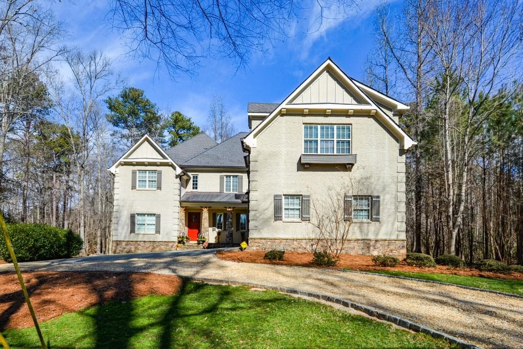 1440 Old Riverside Road, Roswell, GA 30076 — most recent listing photo