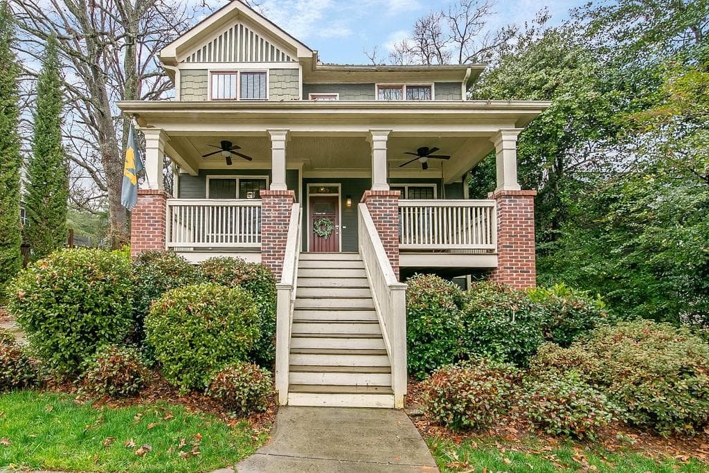 4 bedroom, 3 bathroom, 2,416 sq ft single family residence sold at 459 Deering Road, Atlanta, GA 30309