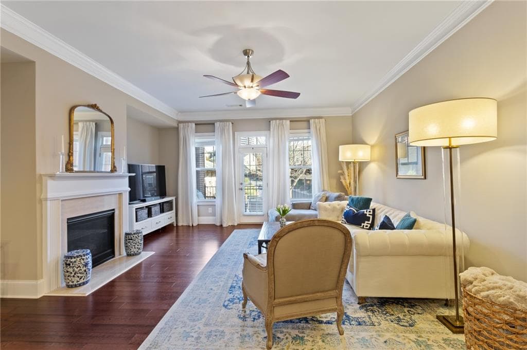 3 bedroom, 4 bathroom, 2,413 sq ft townhouse sold at 3728 Broughton Circle, Atlanta, GA 30339