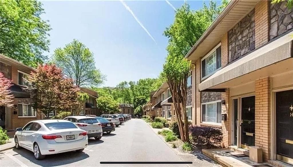 120 Biscayne Drive C1, Atlanta, GA 30309 — most recent listing photo