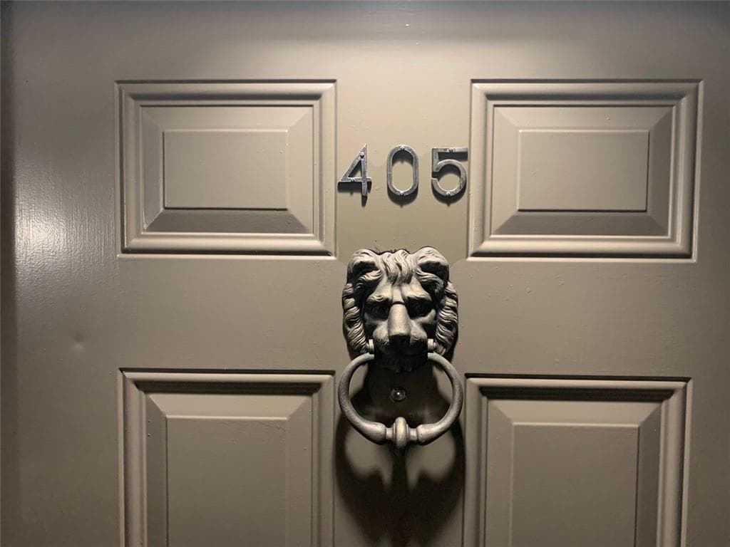 1405 HIGHLAND BLUFF Drive 405, Atlanta, GA 30339 — most recent listing photo