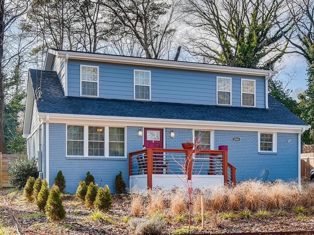4 bedroom, 2 bathroom, 2,000 sq ft single family residence sold at 2065 Dellwood Place, Decatur, GA 30032