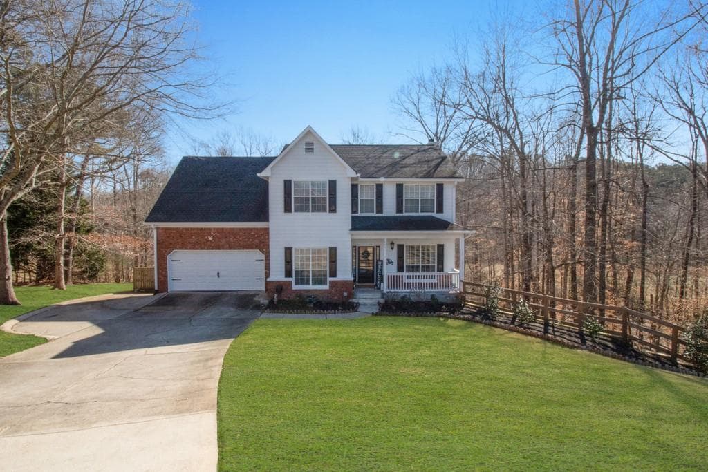 1205 Platinum Drive, Hoschton, GA 30548 — most recent listing photo